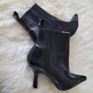 Vintage Chanel Leather Boots SZ 37.5 (7) Black